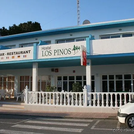 Pinos 2* Es Cana